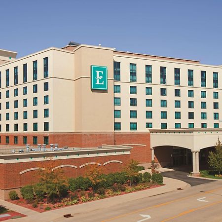 Embassy Suites East Peoria Hotel And Riverfront Conference Center Экстерьер фото
