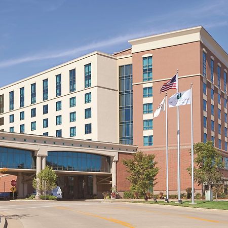 Embassy Suites East Peoria Hotel And Riverfront Conference Center Экстерьер фото