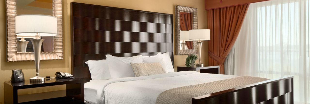 Embassy Suites East Peoria Hotel And Riverfront Conference Center Экстерьер фото
